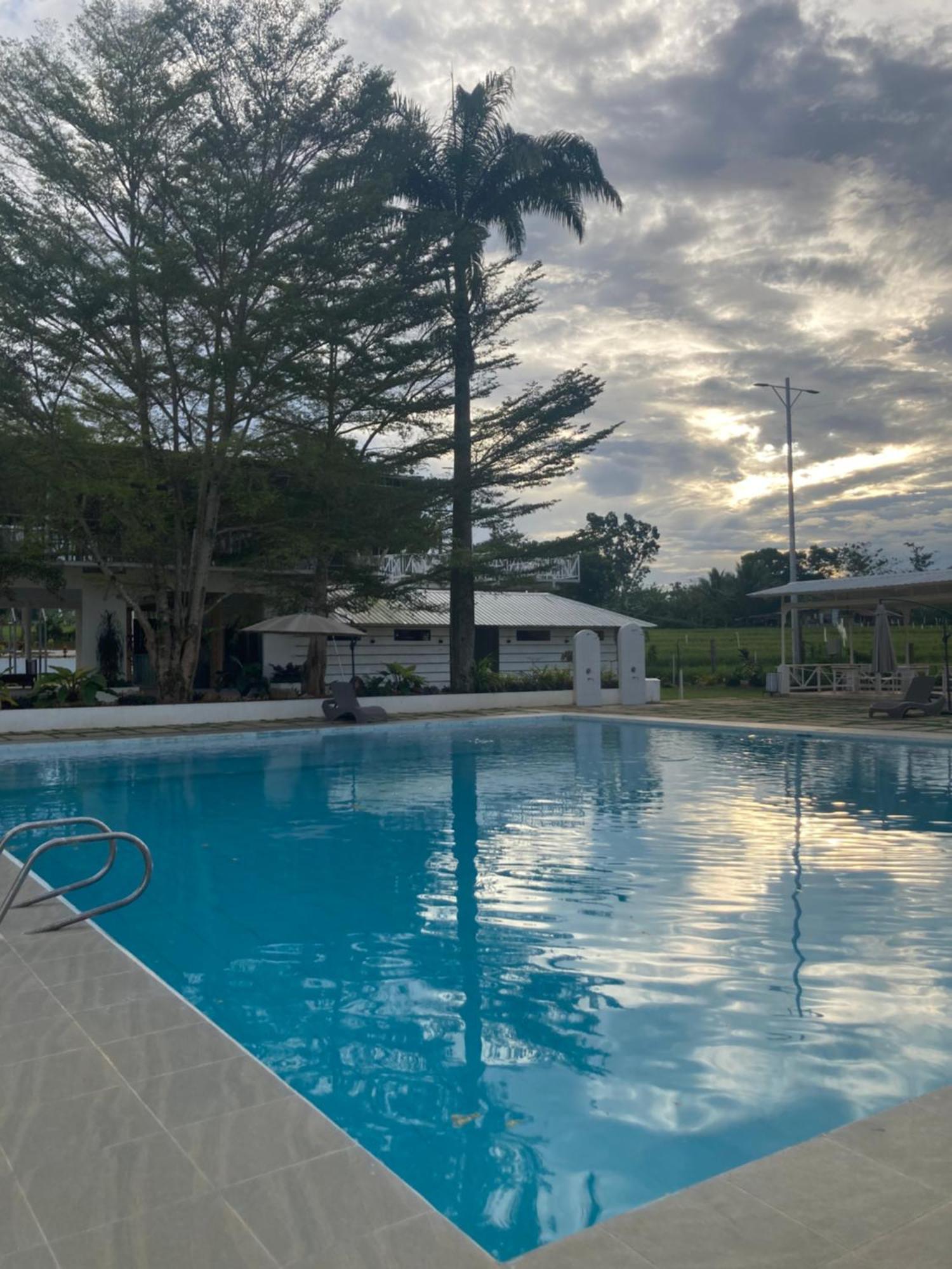 The Eliana Farm Resort And Villas Manolo Fortich Esterno foto